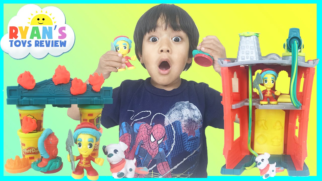 toys playing video