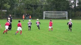 VV Niekerk F3 - VV Roden F9