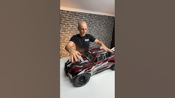 Unboxing the Traxxas Maxx Slash!