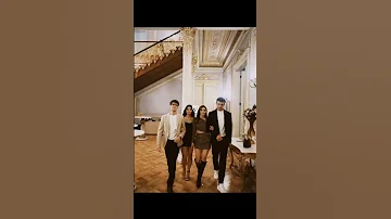 تصمم مسلسل اسمعني صداقتهم تجنن 