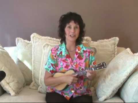"The Farmer In The Dell" on the ukulele, Julie Austin - YouTube