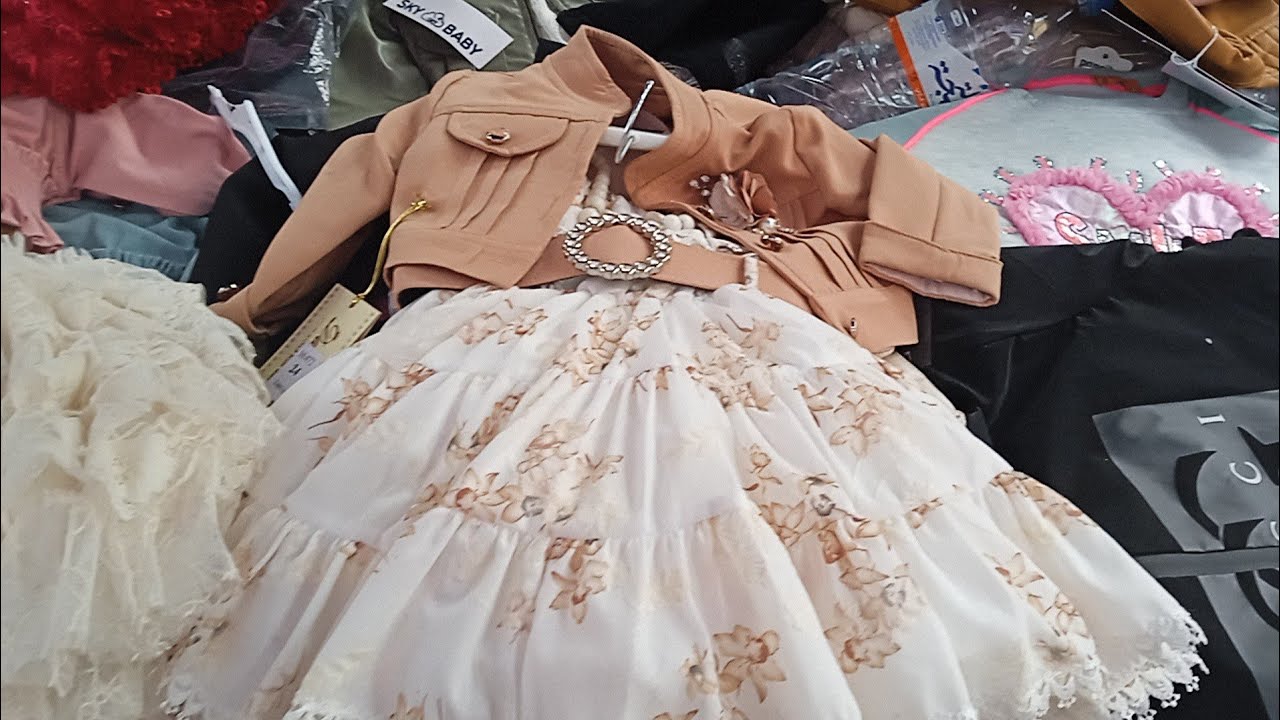 ملابس العيد للبنات والنساء 2023جولة في طوابل مدينة الجديدة بوهران♥️🎀 روبات للبنات👰 قفاطن بدعيات 💥