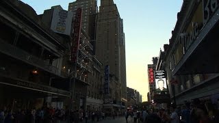 Broadway lights dim for Robin Williams