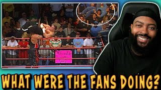 ROSS REACTS TO 20 FUNNY THINGS FANS DID AT WWE SHOWS