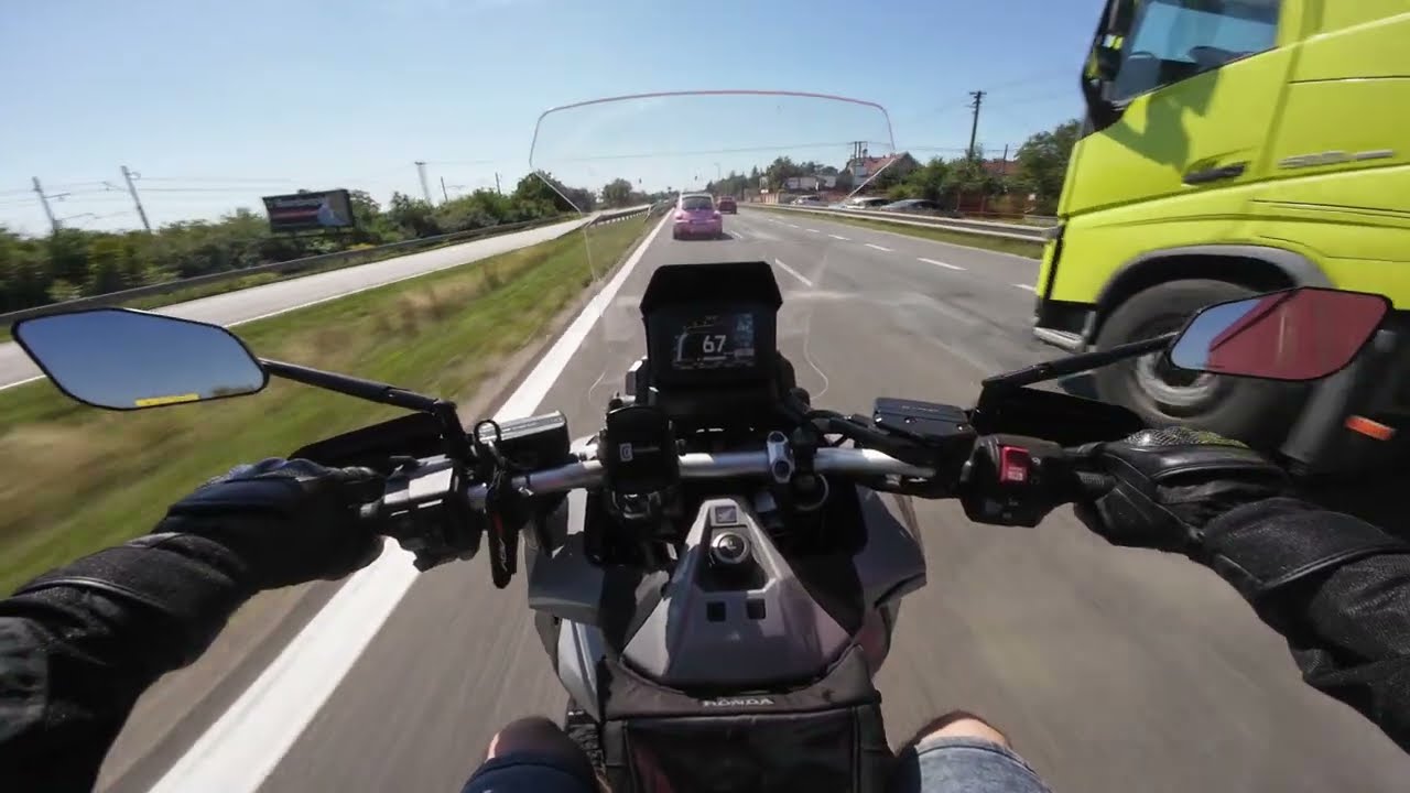 Honda X-ADV 750 no rush to work [SC-Project]