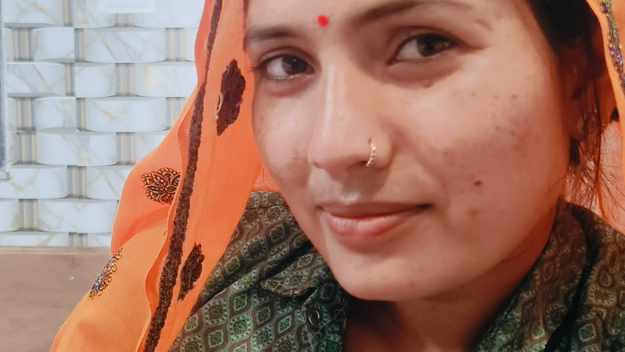 गाड़ी चलाना सिख रहे हैं 🤔#khelukecomedy 