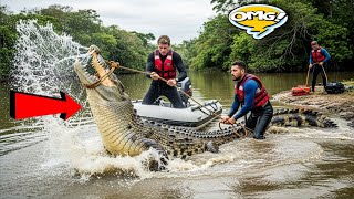 Terrifying Crocodile Attack Stopped Brave Rescue Team In Action
