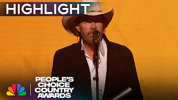 Toby Keith Accepts the Country Icon Award at the 2023 People's Choice Country Awards | NBC