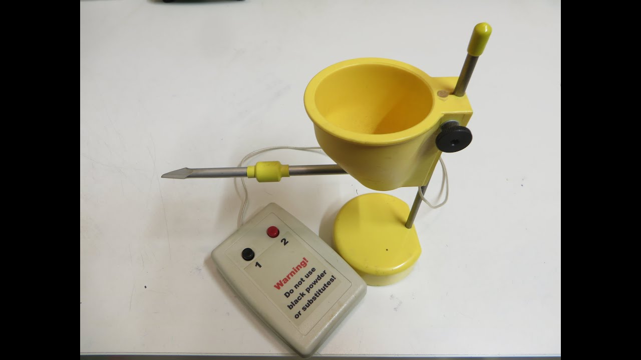 Precision reloading tools 2 Omega 2 powder trickler YouTube