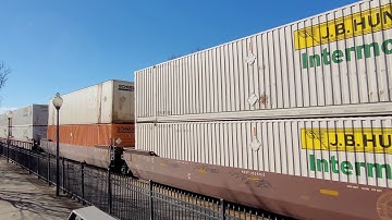 NS 264 Intermodal Spartanburg, SC w/BNSF GEVO leader