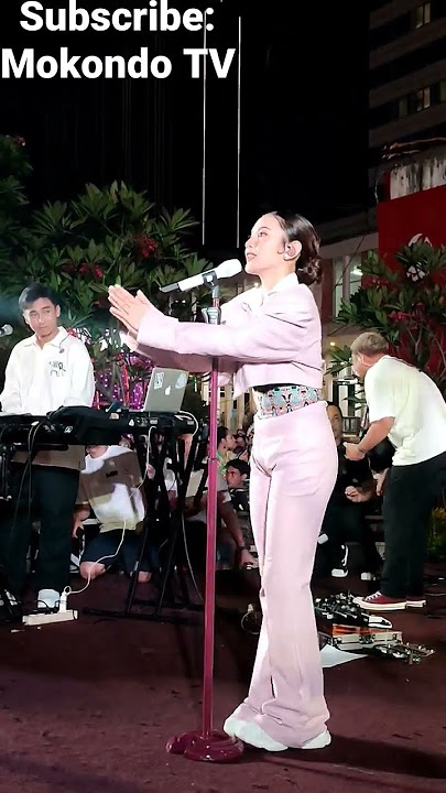 Cantik Banget Mahalini Raharja live Konser Di Anjungan Sarinah Terbaru
