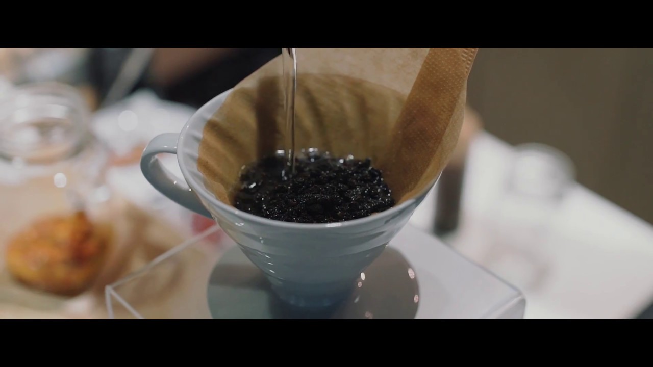 Ханиван с ягодами согревает в профессиональных кофейнях CAFFESHOP