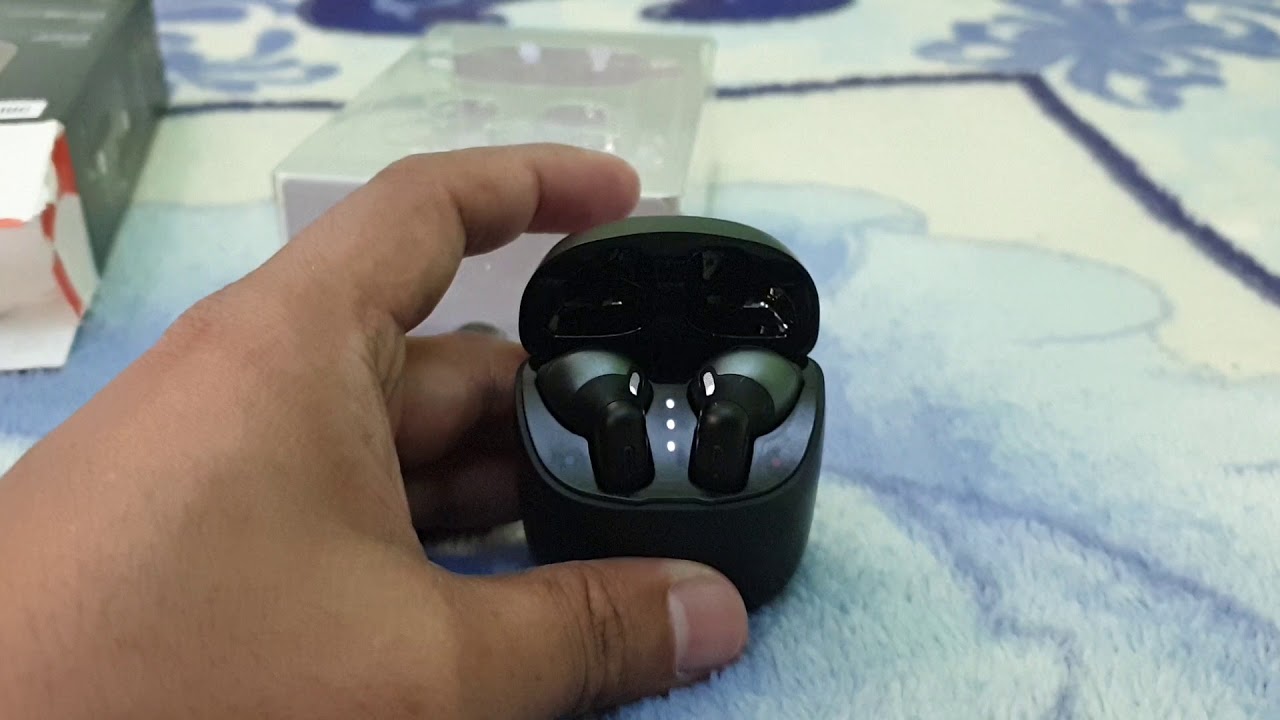 Jbl bluetooth earbuds - YouTube