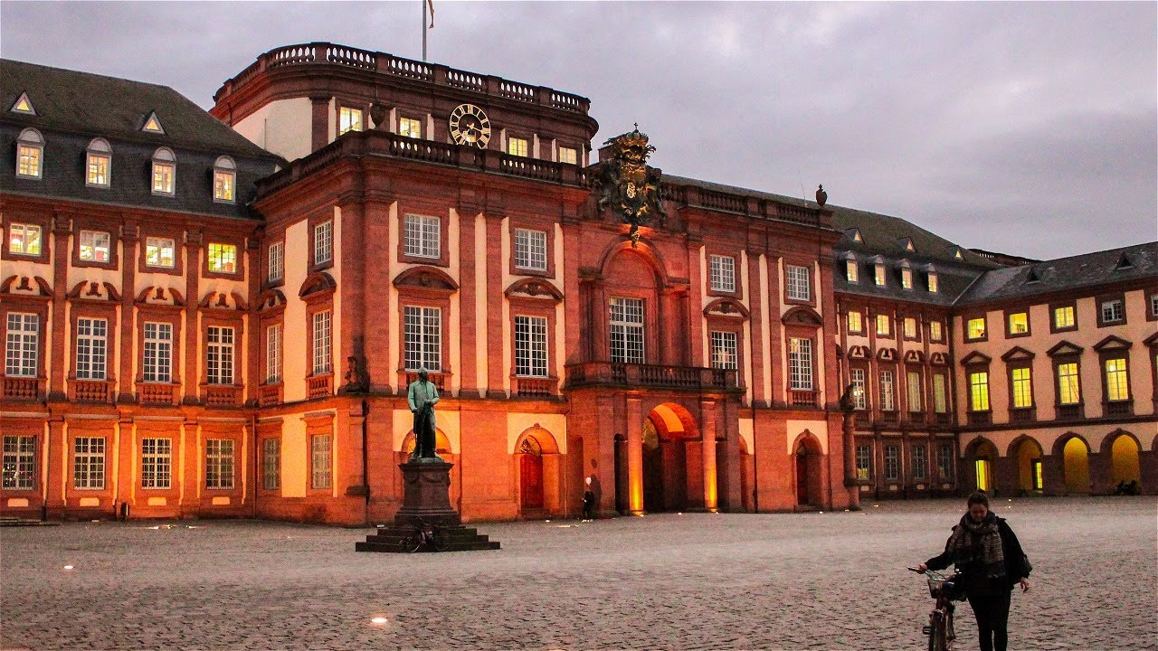 Pearl of Mannheim (with subtitles)