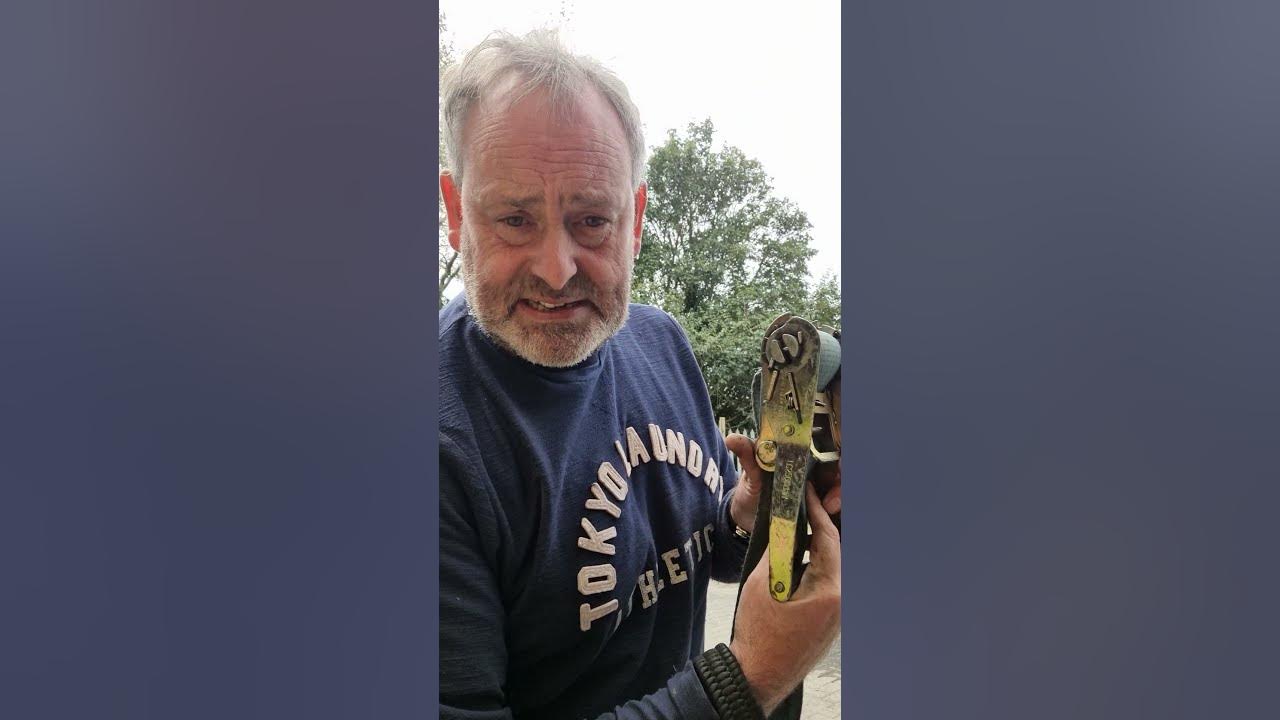 How to undo a ratchet strap shorts YouTube