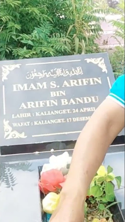 Ziarah ke Makam Imam S Arifin di Madura, Fans Berat dari Tangerang