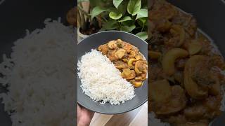 Check out my Kaju Mushroom Palak Curry for lunch #viral #trending #mushroom #curry #cashew #spina...