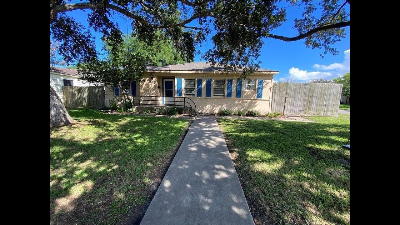 For Rent in Corpus Christi, TX! 3/2/2 $1650/mo