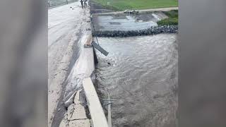 Vehicle falls into Wapiti River after crash on bridge south of Grande Prairie