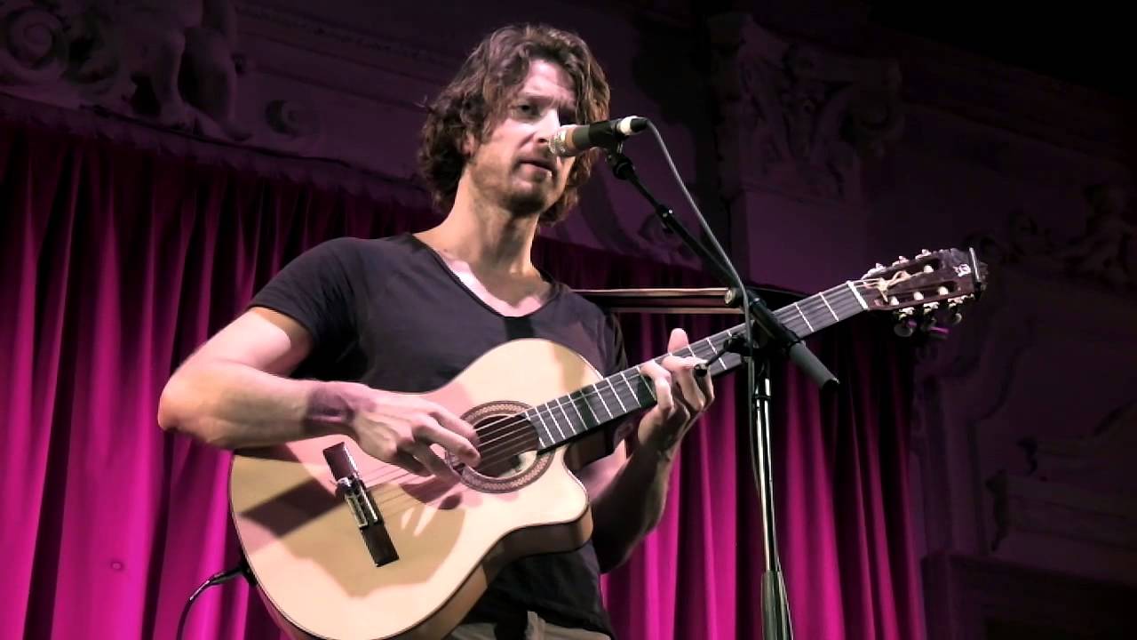 Kings Of Convenience - Summer on the Westhill (Live in London