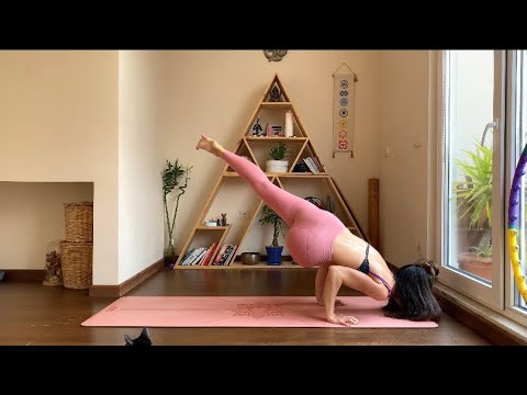 4. GÜN / 30 Gün 30 dk Yoga Yolculuğu / Kol Dengesi- Eka Pada Koundinyasana I