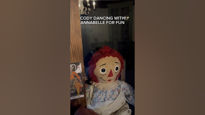 Don’t touch Annabelle #conjuring #ghost #samandcolby