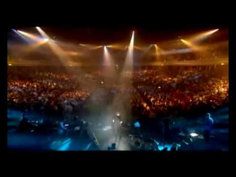 Pink Floyd - Confortably Numb / Remember that night - Live at the Royal  Albert Hall (2007 ... - YouTube