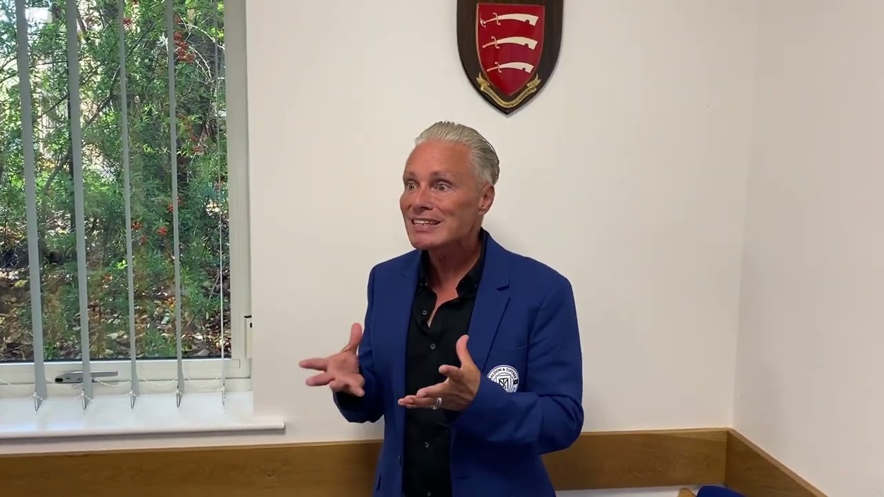 Barrie Drewitt-Barlow oskarżony o gwałt i handel ludźmi. ITV wycofuje planowany program