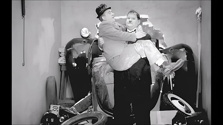 Laurel and Hardy - Block Heads 1938 (Remastered, C...
