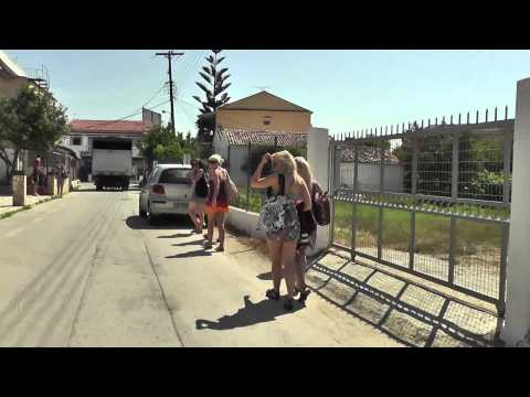 Corfu mit dem Mietwagen von Sunny Cars erkundet.