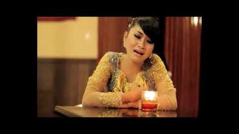 Mia Ardella - Hujan Cimata (cover version)
