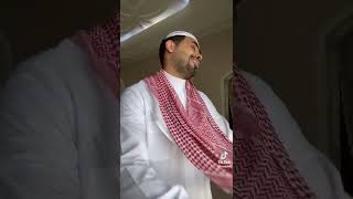 سعودي يغني سوداني ساكن جمبنا ياخ مالك علي بتعذب قلبي انا - أبو القاسم ود دوبا