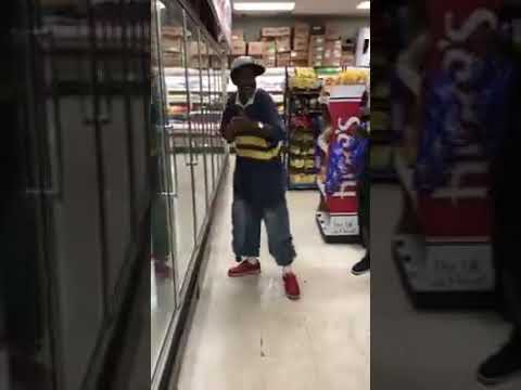 Black guys dancing to Arabian music - YouTube
