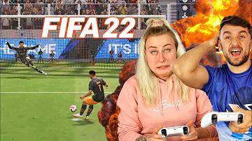 Můžete hrát FIFA 22 na různých konzolích?