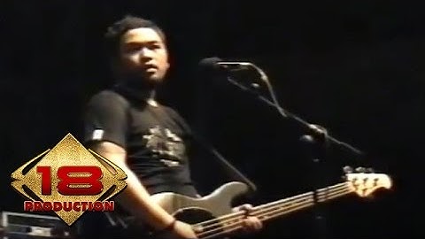 Cokelat - Segitiga (Live Konser Tenggarong Kalimantan Timur 16 Juli 2006)