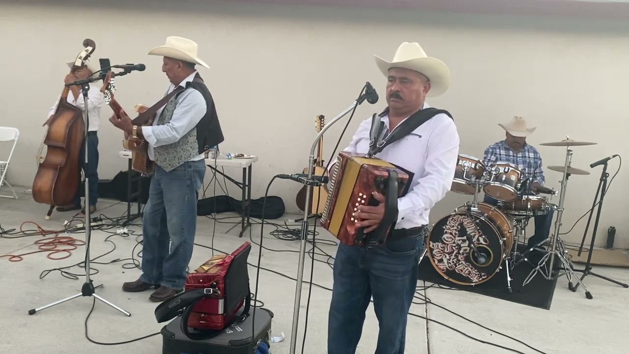 Es imposible Polvo Norteno con Tololoche “ 209-410-1691 209-410-1691 in god we trust