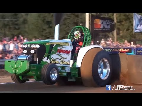 Lucas Oil Pro Pulling League 2012: Pro Stocks from...