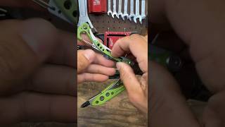The Best Minimalist EDC Multitool: Leatherman Skeletool