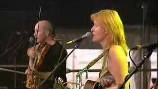 Video thumbnail of "Eddi Reader - Willie Stewart"