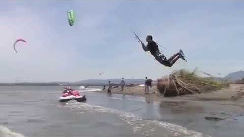 Kitesurfing Sherman Island