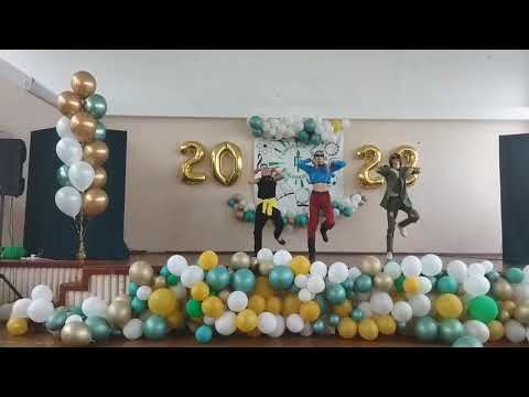 Видео: Torture dance IRL (School graduation/Выпускной)