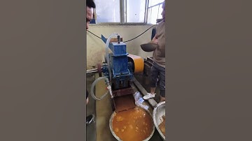 Gravity separation tech: enrich gold in one precise shake!