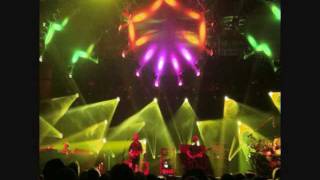 Watch Phish 515 video