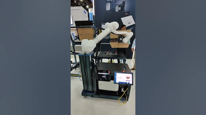 Automate 2023 - Vention / Doosan M-Series - Box Erector
