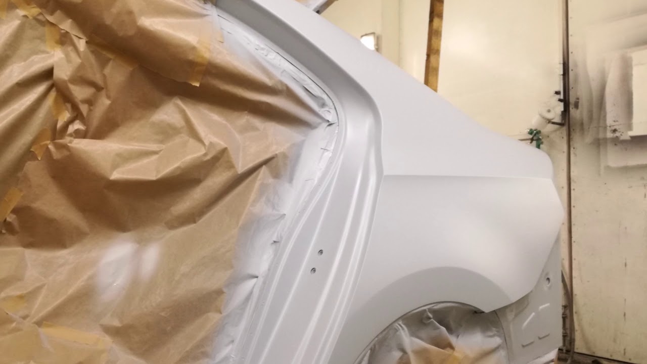 ремонт бампера драйвер. маляр для кузова автомобиля. покраска кузова. машина облитая краской. покраска авто в могилеве.