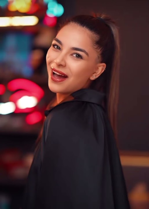 طناز یامحدثه؟؟🔥😁@KurzerBlickTV #explore #youtubeshorts #viral #عشق_ابدی #ytshorts #viralvideo #yt