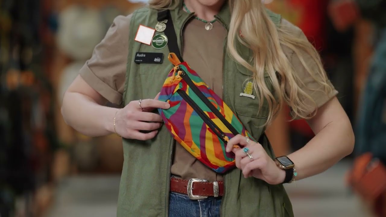 Preview of REI Co-op Trail 2 Pride Edition Waist Pack Video