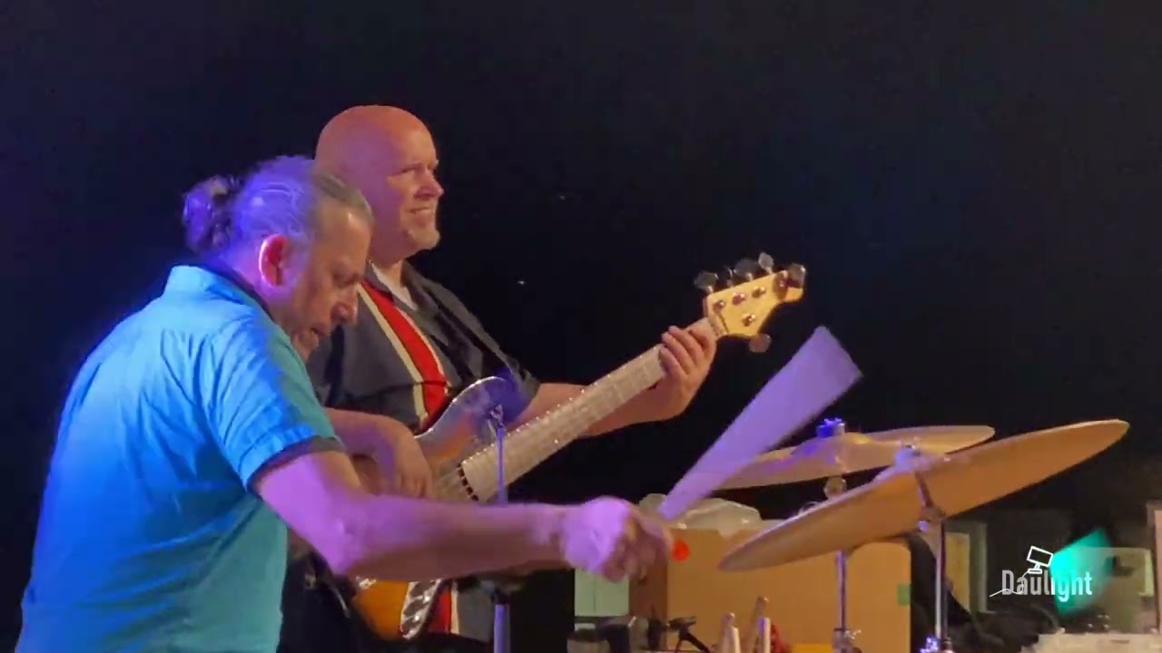 Eric Farran & ThE RAMBLERS sur scène Camping Stoneham 2024