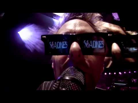 Muse - Follow Me Madness-