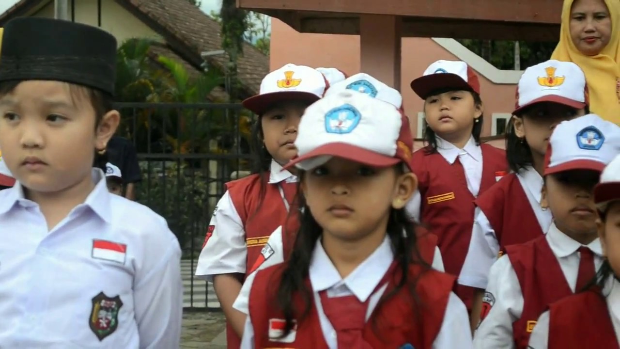 Selayang pandang SD Negeri 10 lahat